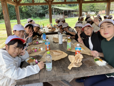 A7A31DE1-1C6A-4251-A443-B996A352E409