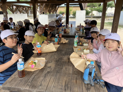 09ED7A77-CE57-4F38-AA4E-945A58181CF2