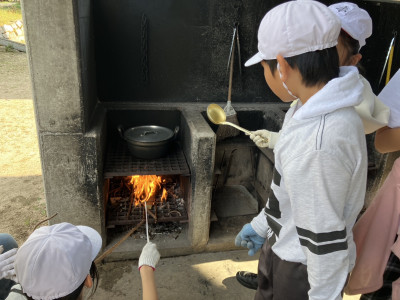 6A65D8A7-23EC-4CD2-815F-0BA9FBE7FB92