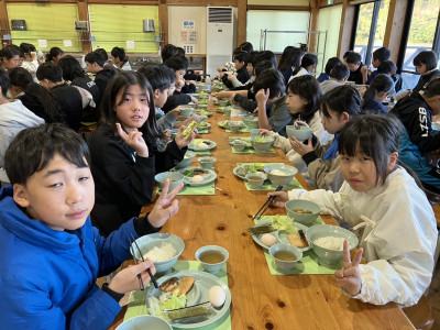 2239C109-CDAC-419C-9C28-BADDD4AB0E33