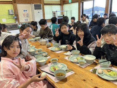 F597FF48-3C0E-42E3-AB94-558058CC38C1