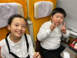 B7E8F552-CEEF-4D33-9C8E-477EDD2BA1D9