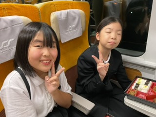 B3721C59-FEAA-4BD2-AF02-DCA7346F657B