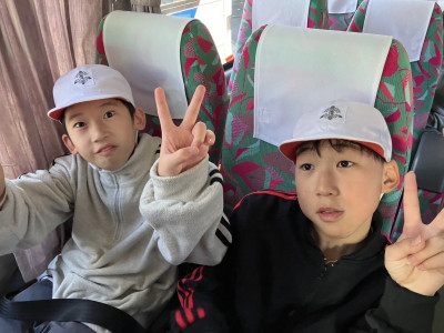 B5824E38-C8F5-4B46-97A9-C6A1FB99AF6A