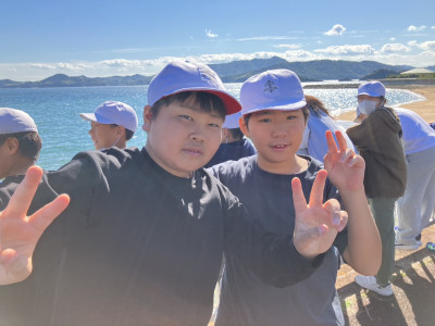 AE5F57DC-714A-40D5-AFF5-18CDA8B7D701