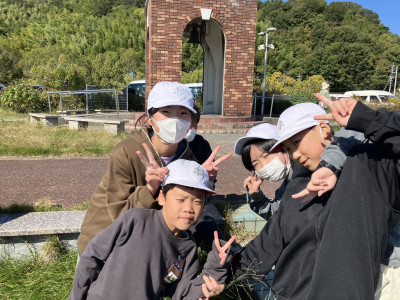 0B5D2737-CEC8-4DF5-98DB-D97E2F2A8596