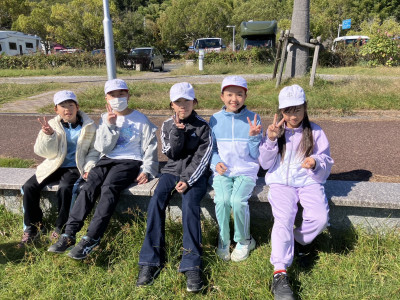 35551BD6-40B6-4717-9471-3965D5A3E8E6