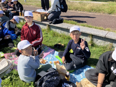 526E8FD6-BEB1-450D-89F4-F95EE112F46F